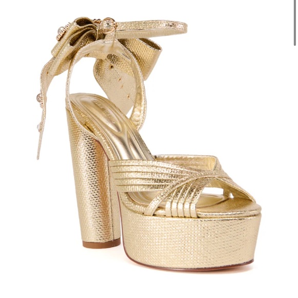 NEW Azalea Wang Crawley Platform Sandal - Picture 2 of 15